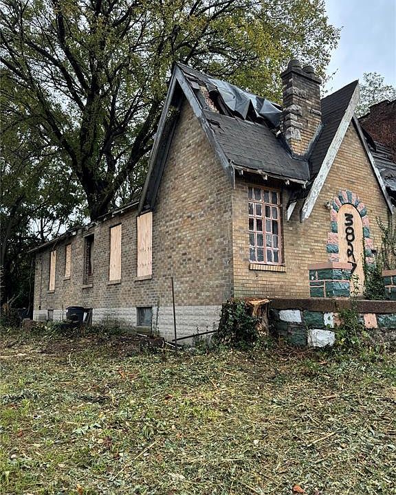1st image of 3827 Cook Ave
