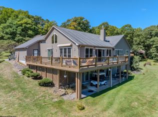 42 Lakeview Dr, Terra Alta, WV 26764
