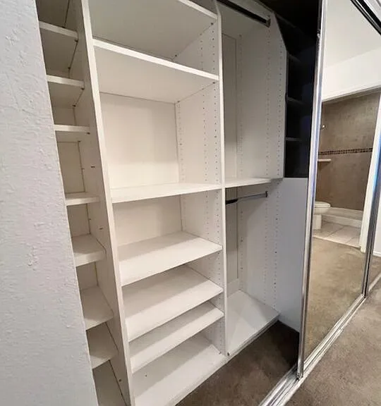 906 N Doheny Dr #512 — Photo 21
