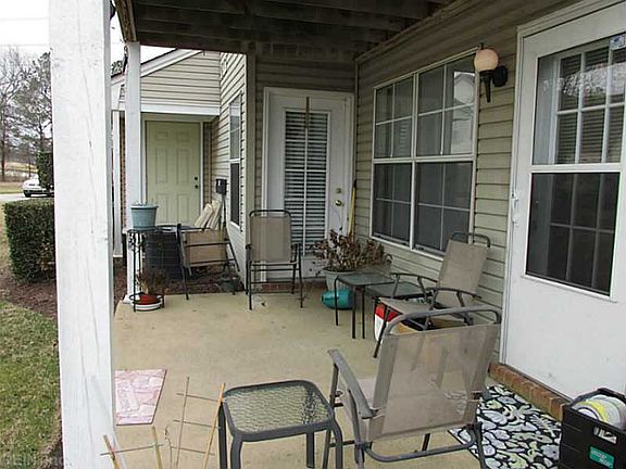 3rd image of 5165 Heathglen Cir