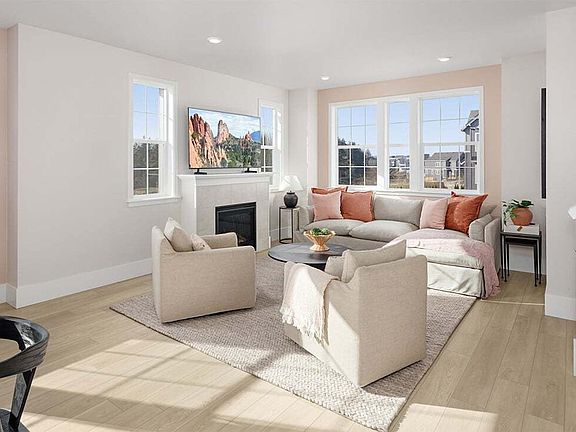 Great Room at Rhone, The Townes at The Vineyard