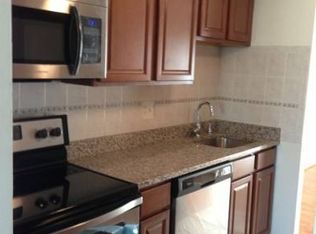 1291 Springtide Pl, Herndon, VA 20170