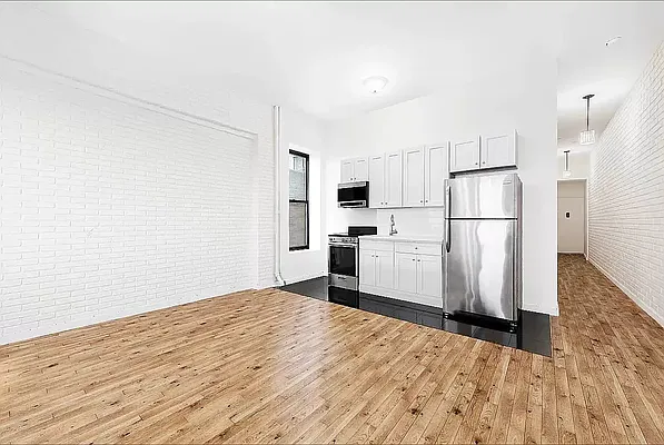 Rented by REAL New York | media 14