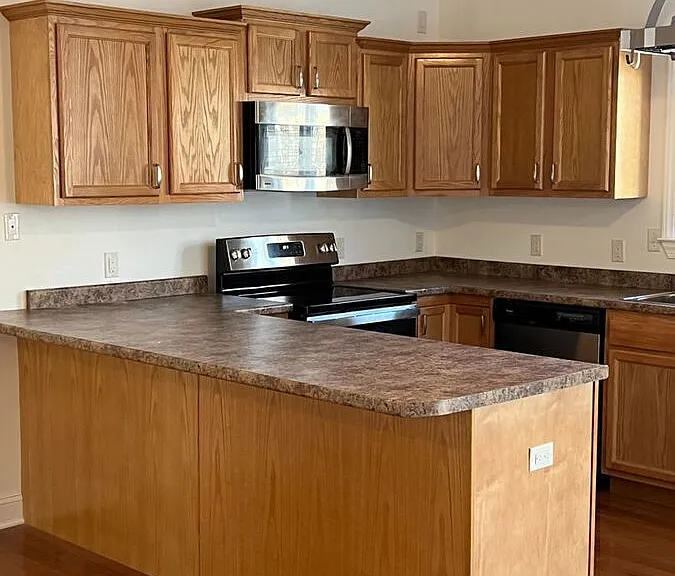 472 Dillingham Rd — Photo 5