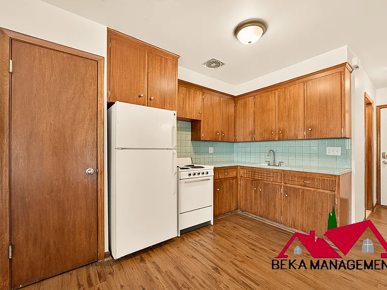 12523 Pennsylvania Rd #6 — Photo 6