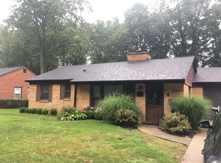33607 Alta Loma Dr, Farmington, MI