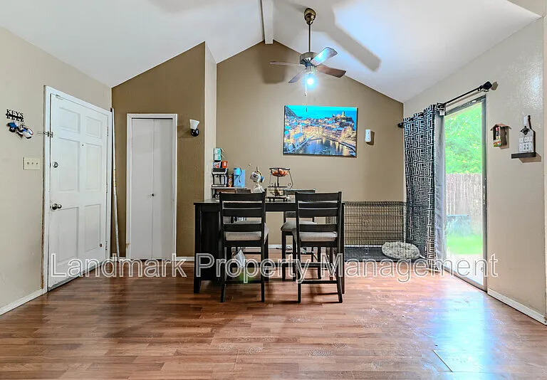 434 Pogue St — Photo 5