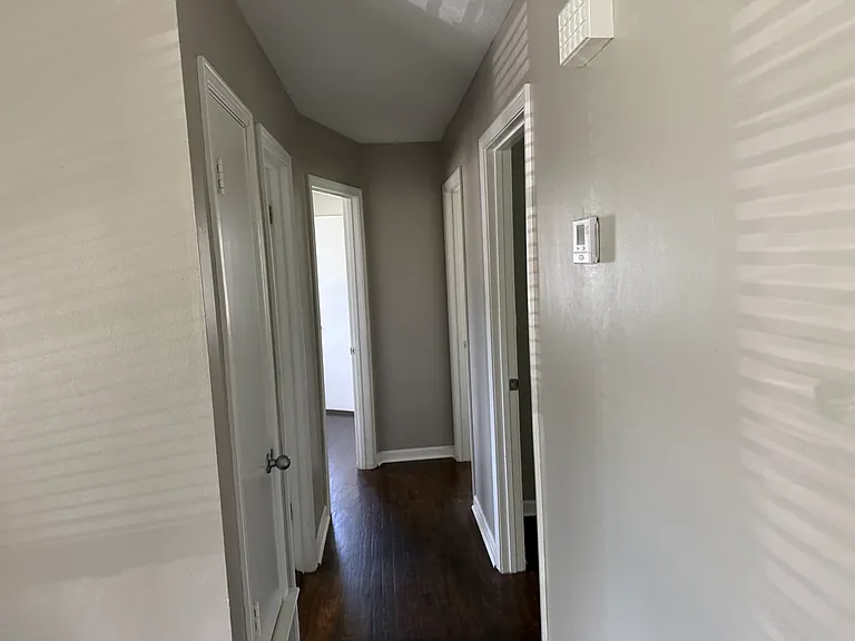 SW Lea Dr — Photo 1
