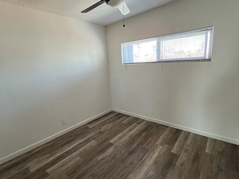 2811 S Central Ave #6 — Photo 7