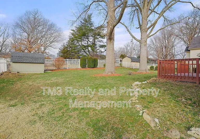 506 S 17th St — Photo 33