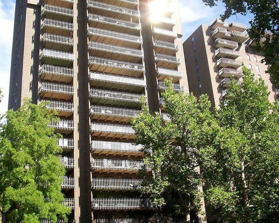 1st image of 480 S Marion Pkwy APT 505
