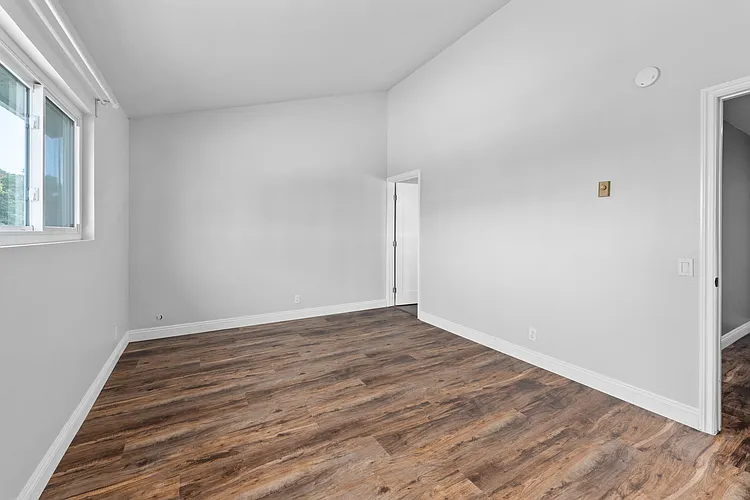 4624 W Point Loma Blvd #14 — Photo 17