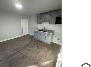 106 N 6th St #3, Darby, PA 19023