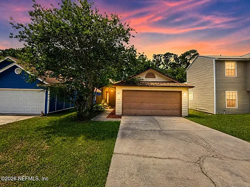 1281 Independence Dr Photo 1