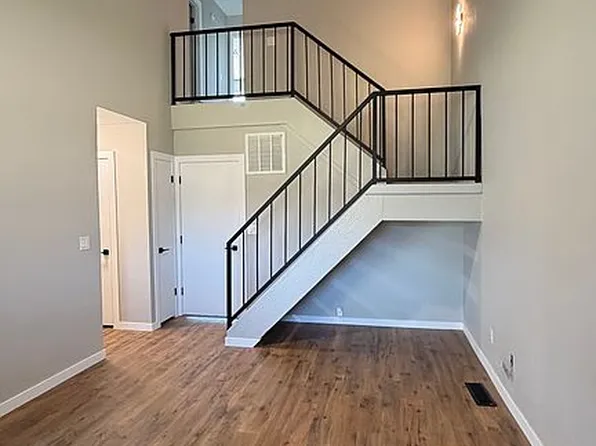 6163 S Zunis Ave, Tulsa, OK 74136