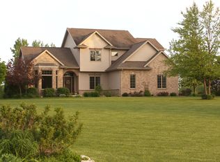 1421 Birch Cove Ct, Reedsville, WI 54230