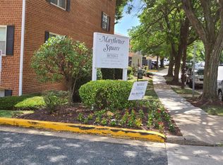 5933 Quantrell Ave APT T1, Alexandria, VA 22312