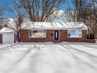 8385 Vernon Cir, Williamsville, NY, 14221