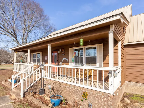 777 Fish Hatchery Rd, Eastaboga, AL 36260