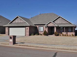 2409 NW 176th St, Edmond, OK 73012