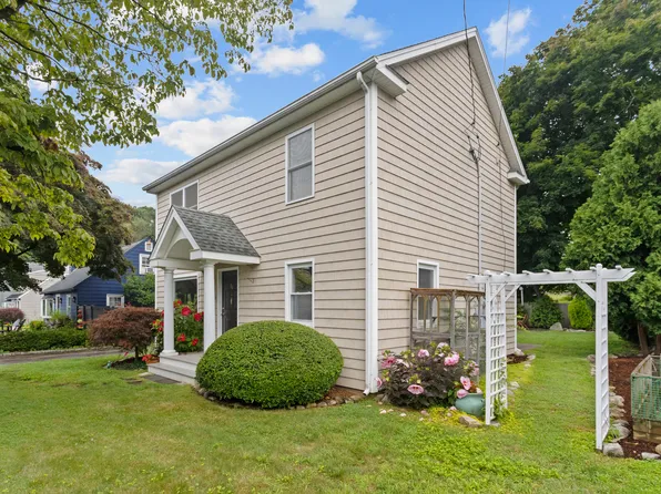 20 Vani Court, Westport, CT 06880