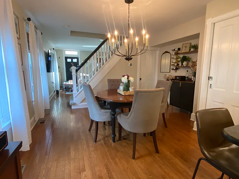 130 E Marshall Ave — Photo 12