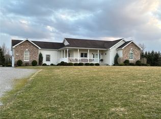 10155 Martin Rd, Clarence Center, NY 14032