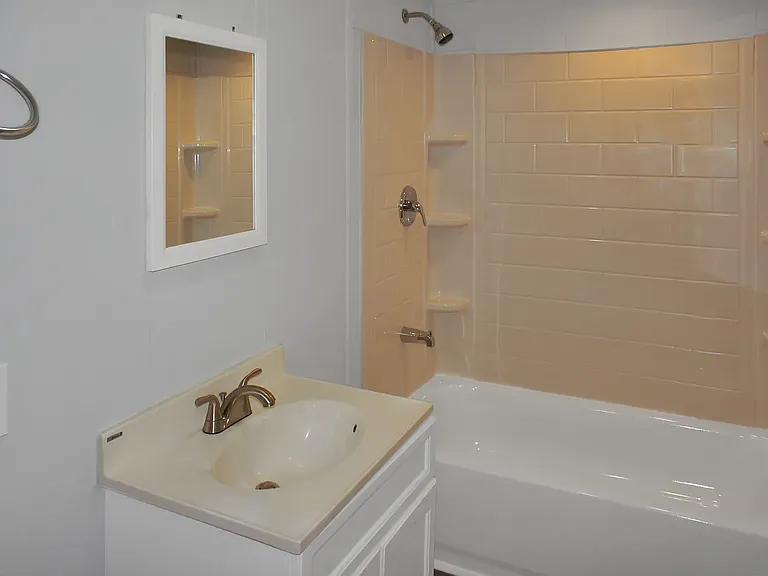 2926 Adams St — Photo 17