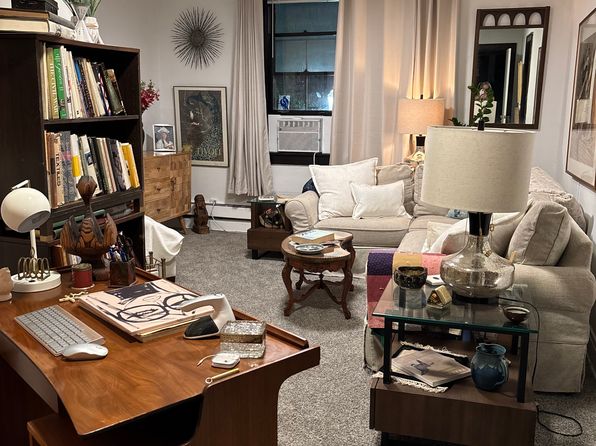 4 N Huron St APT 1