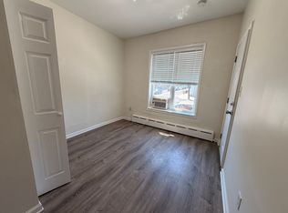 2045 Snyder Ave FLOOR 1, Philadelphia, PA 19145