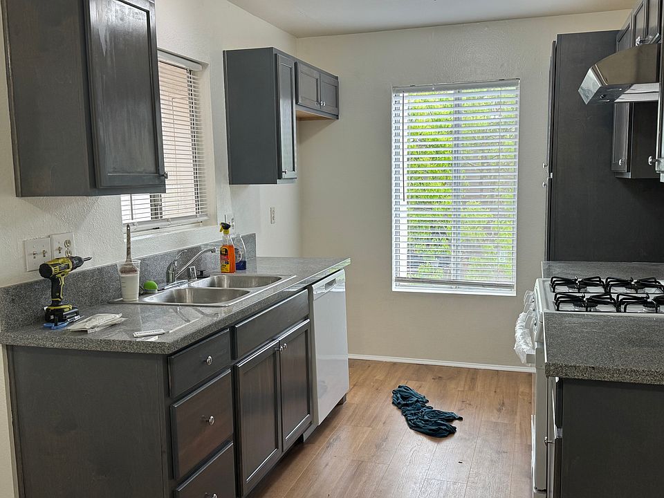 1st image of 1240 Cabrillo Park Dr APT E