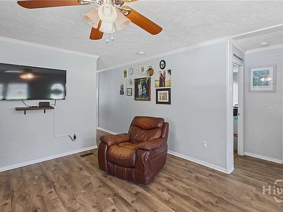 4th image of 1327 Rl Roberts Road