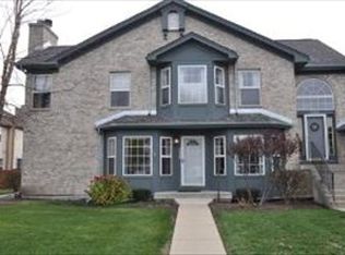 534 Kresswood Dr, McHenry, IL 60050