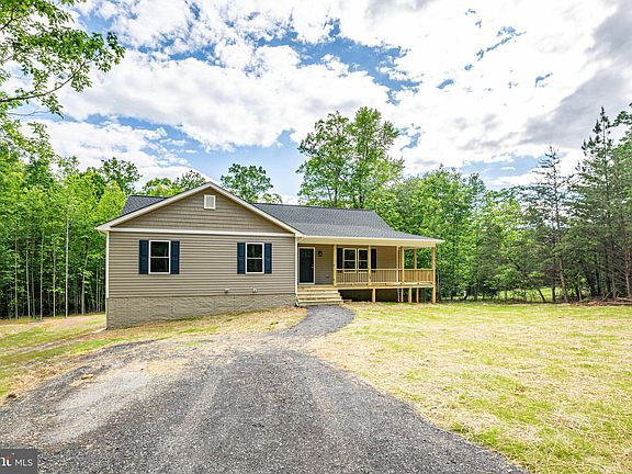3rd image of 13410 Gary Wayne Way