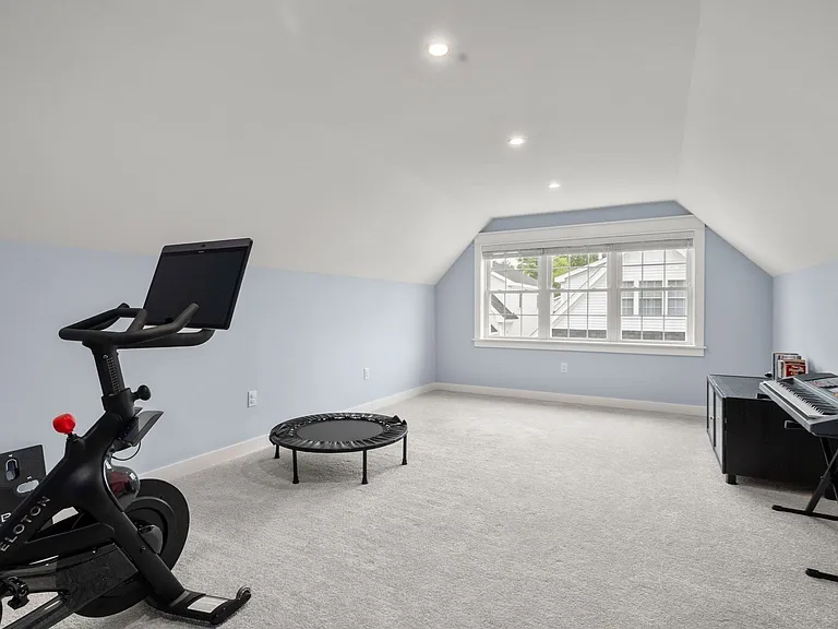 9 Baldwin Ct #9 — Photo 9