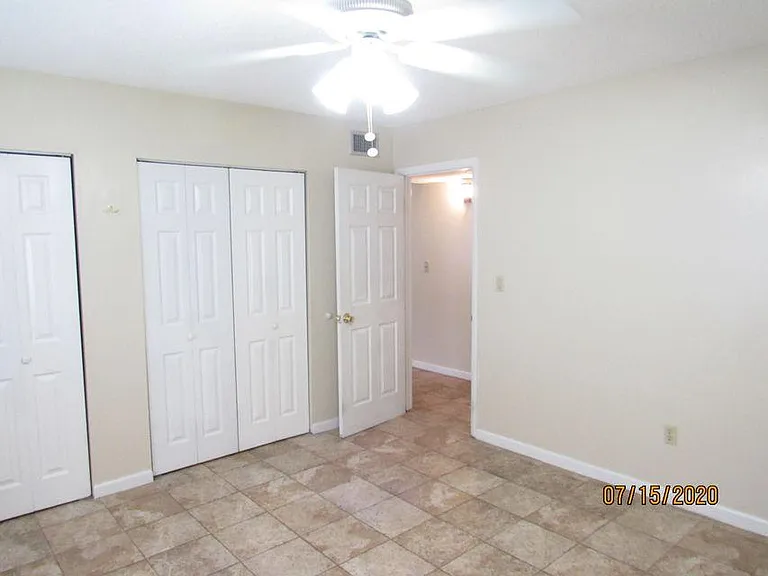 201 College Blvd E #21 — Photo 7