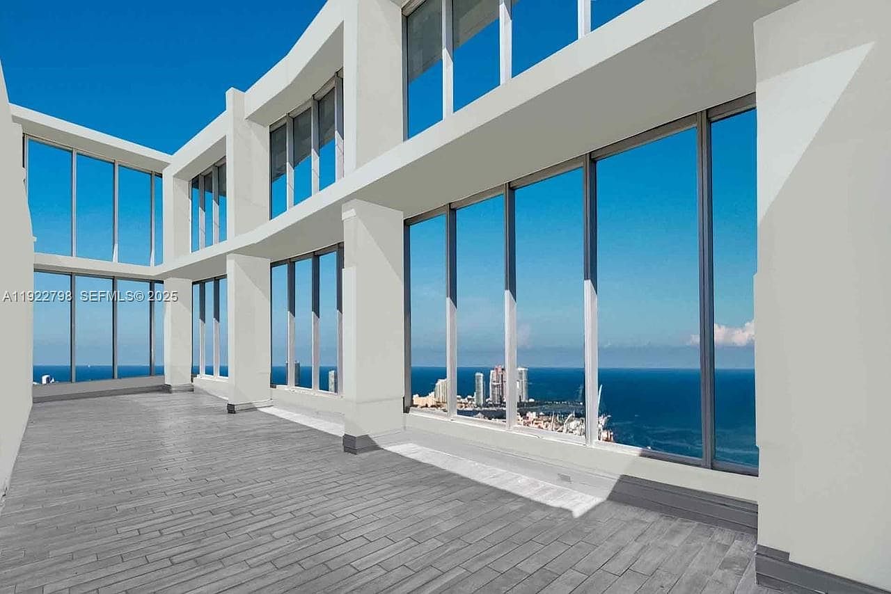 465 Brickell Ave APT 5701, Miami, FL 33131 | MLS #A11922798 | Zillow