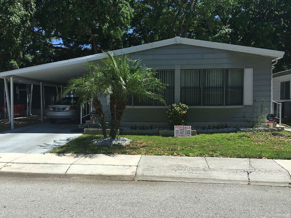 Great location with no rear neighbors!