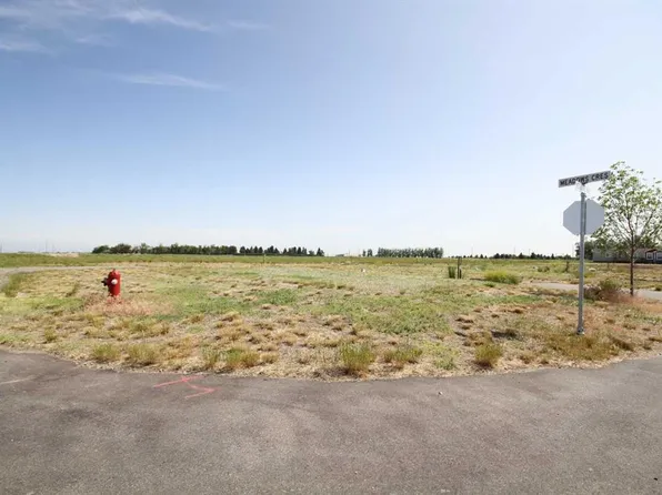 1 Meadows Way, Taber, AB T1G 2A2