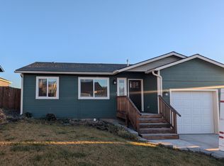 5122 Aster Ln, Klamath Falls, OR 97601