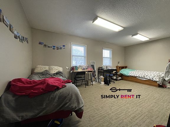 5th image of 508 Hayward Ave #101