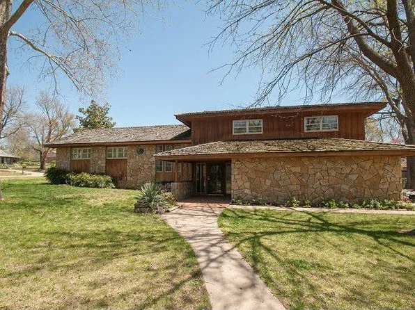200 SE Robin Rd, Bartlesville, OK 74006
