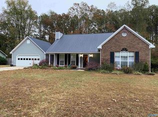 1304 Fulton St, Albertville, AL 35950