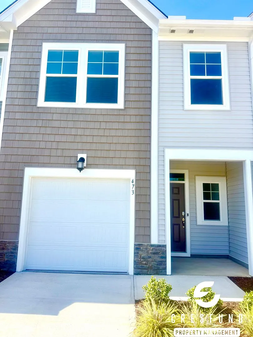 Brand-New 3-Bedroom Townhome , Lawn Care Included , Marelli Sanford, Nc — Photo 1