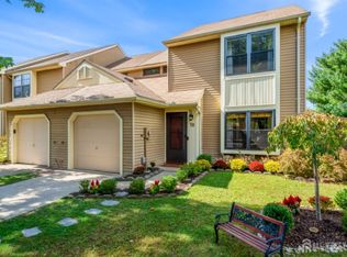 18 Morton Ct, East Brunswick, NJ
