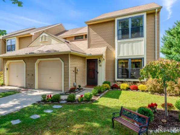 18 Morton Ct, East Brunswick, NJ 08816