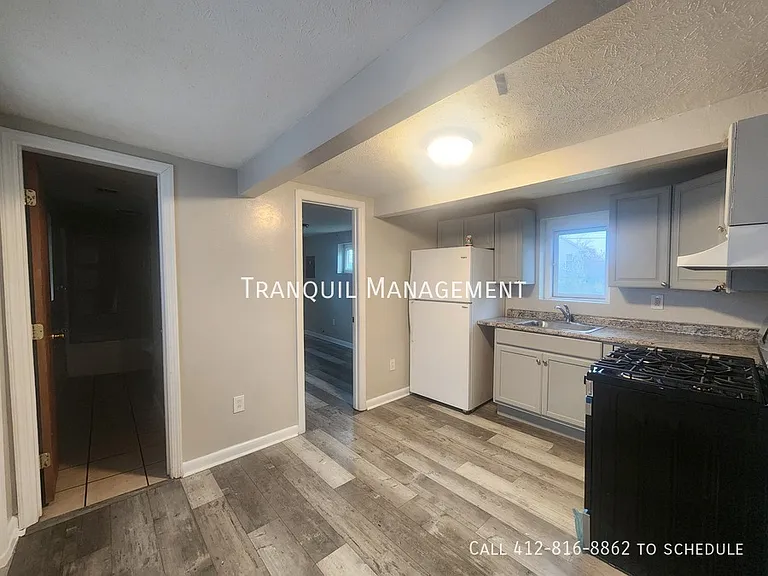 542 Reed St #ENTIRE HOME — Photo 8