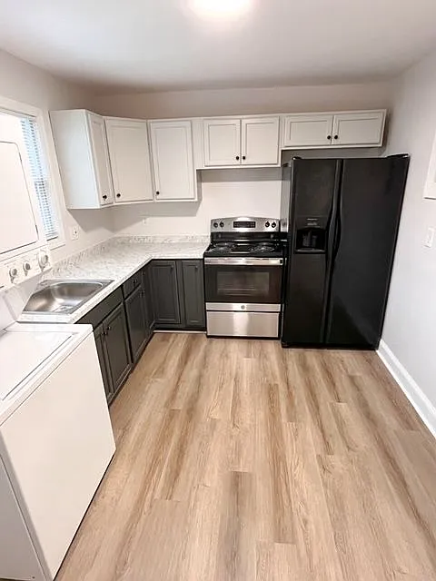 2 bed, 1.0 bath, 700 sqft, $1,100 — Photo 4