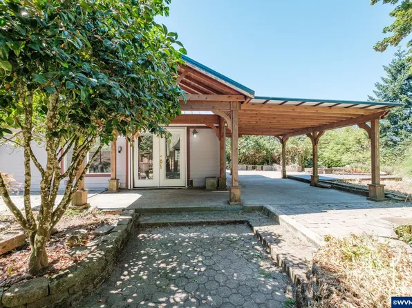 29212 Lone Pine Rd, Brownsville, OR 97327