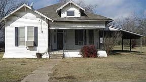 1st image of 505 E Navarro Ave
